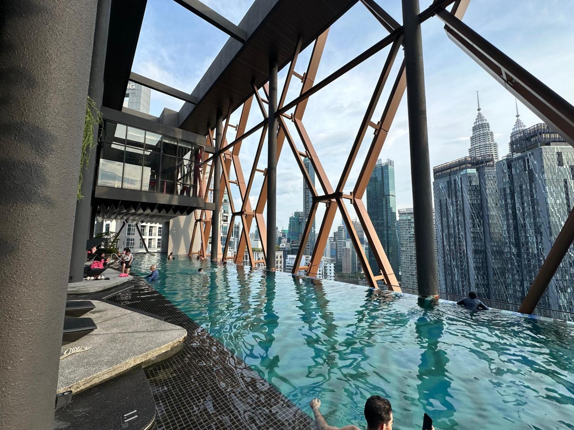 Scarletz Suites Klcc By Aura Kuala Lumpur Kültér fotó